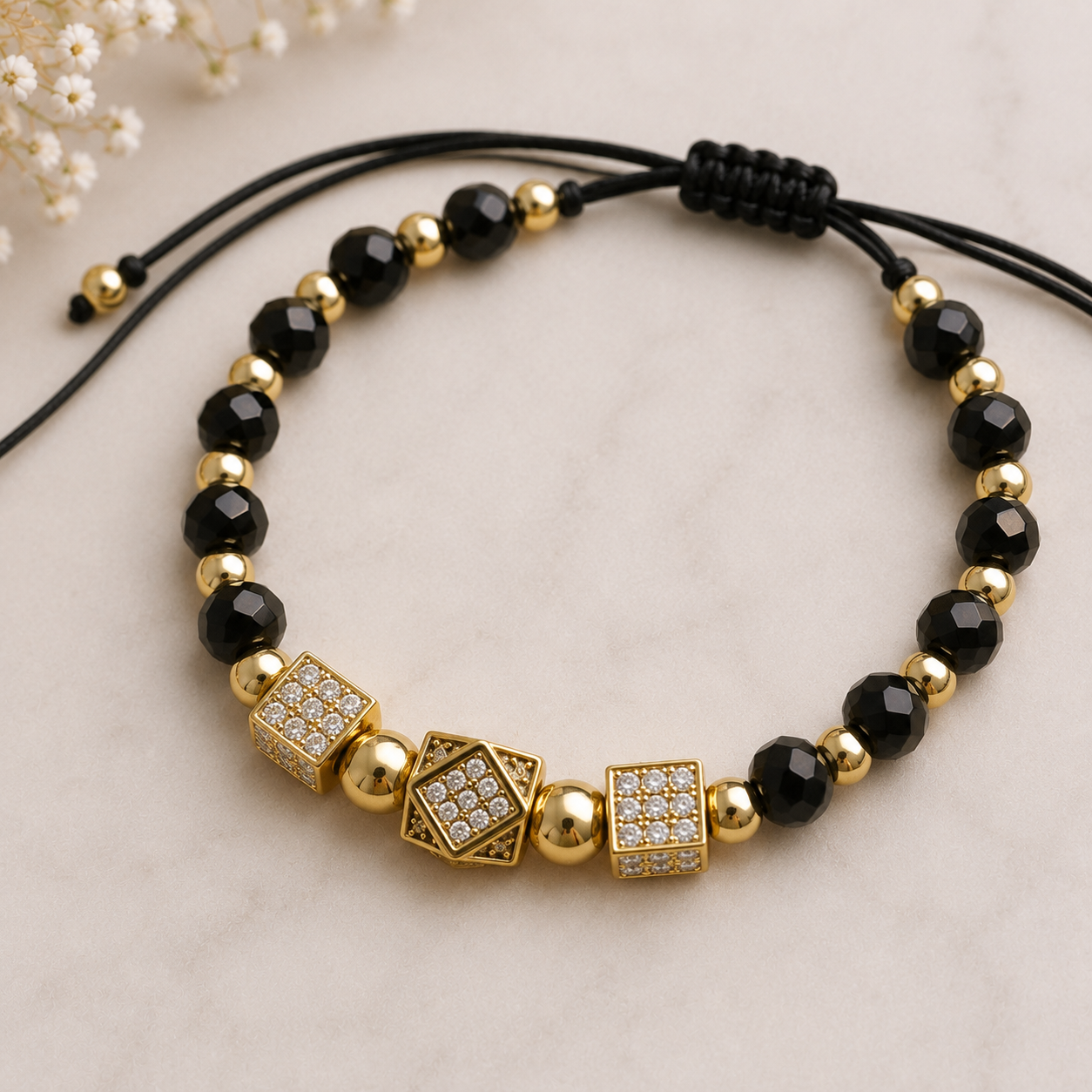 Brățară reglabilă Onix Royale - Placată cu Aur 18K